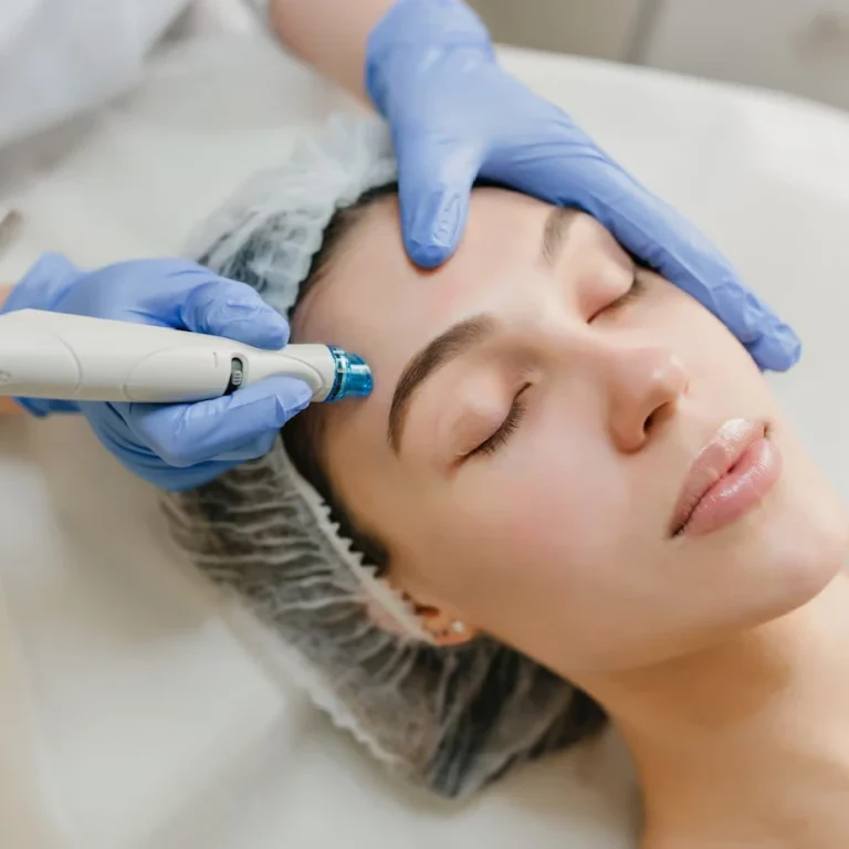 Hydra Facial