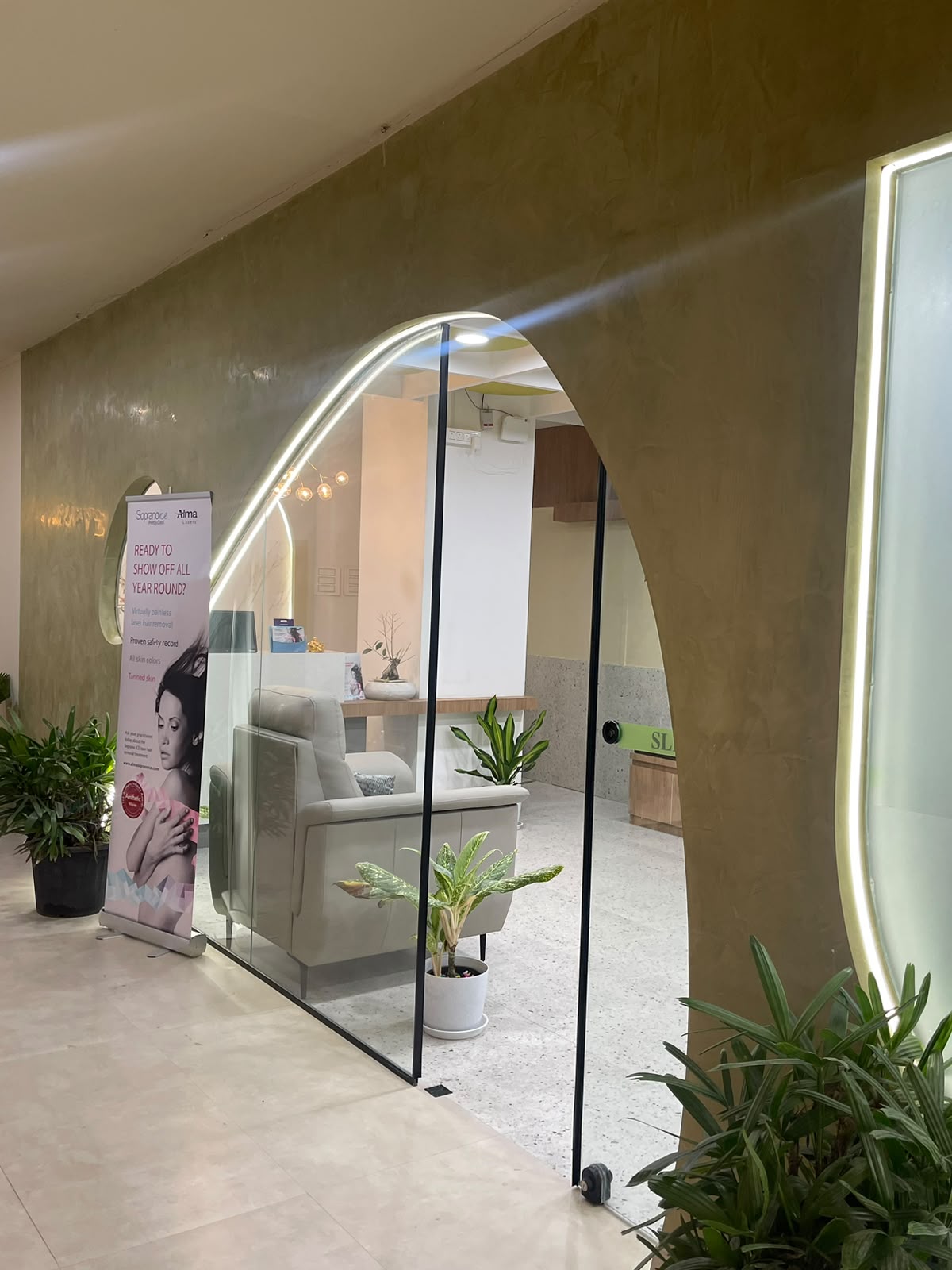 Sia Clinics – Reception & Lounge