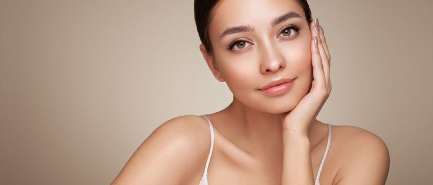 Portrait,Beautiful,Young,Woman,With,Clean,Fresh,Skin.,Model,With